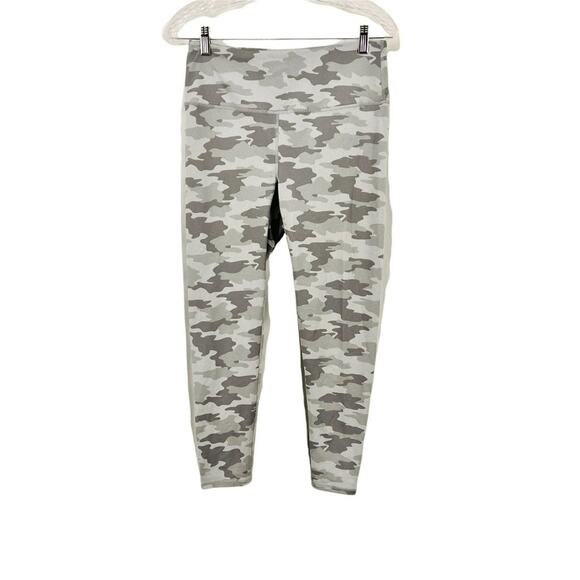 Kyodan Legging Women's Grey Camo High Waisted Workout Gym Wear Medium - Picture 1 of 5
